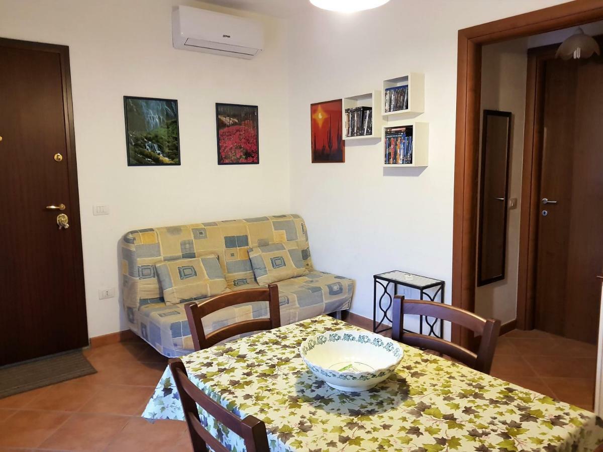 Апартаменты Borgo Lu Canali Da Gavino Бадеси Экстерьер фото